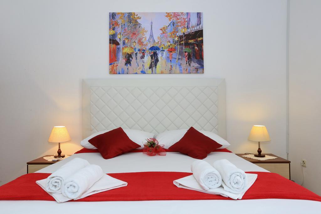 Apartments Maruna Self check-in Zara Esterno foto